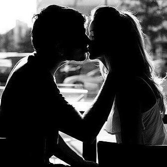❤️ Just a couple that wants everyone to find love because everyone deserves someone who loves them infinitely ❤️