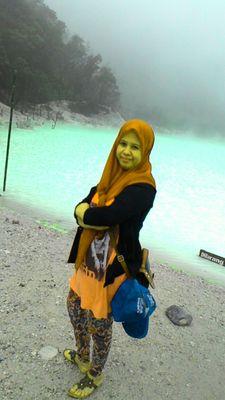 trianachiks's profile picture. 