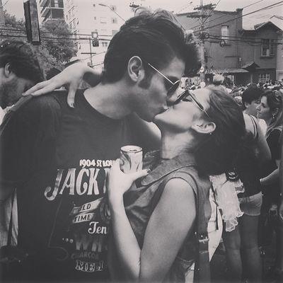 Porque um amor assim, precisa ser de outro mundo. @manugavassi @chaysuede