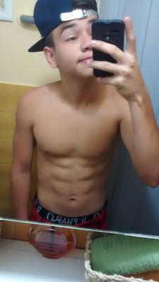 seja apenas vc msm ✌