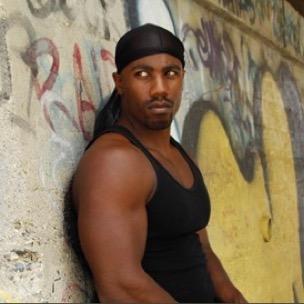 I aint gay. all i like sweaty ass cheakes, that shit's so hot. talk shit and you gonna get yo dick sucked. 5'1 200lbs muscle