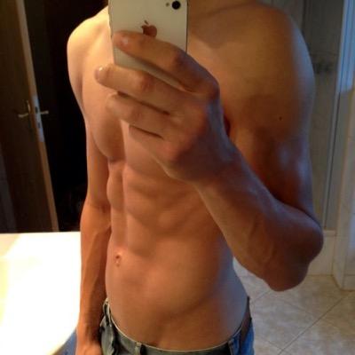 treetrunks69's profile picture. Just a young man trying to make it in this world•Follow me•I love to watch tv and twitter fights