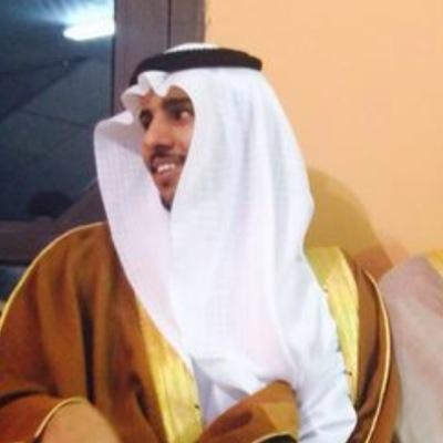 سعودي وافتخر بإني سعودي (بكالوريوس علم اجتماع) موظف مدني ودفاعي عن ديني ووطني وقادتي