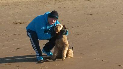 alfredwalters12's profile picture. loves a bit of bat & ball