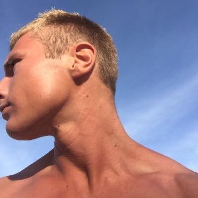 Jcobba90's profile picture. Chelsea FC Essendon FC Golden State Warriors #LH44 #CFC Forever Blue.