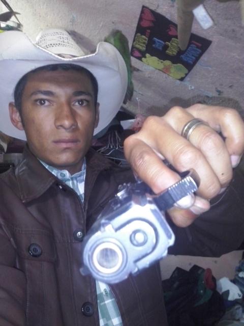 elparce288's profile picture. Pues soy una persona romantica buena honda y por las malas tambien se topan fierro fuga pa la plebada eh
