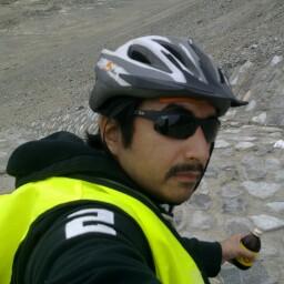 FadhelKhouri's profile picture. Just a simple passer-by - مجرد عابر سبيل