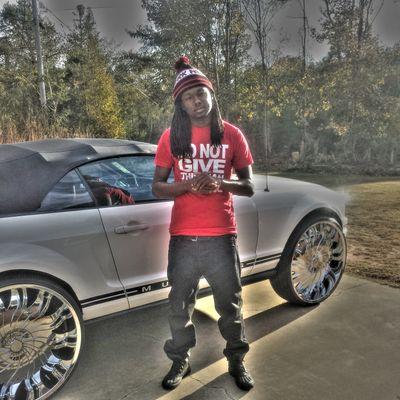 IG: @Boss_Man_Slim “Not Your Typical Professional, I Like To POP My Shit In Public”💥🍾 Multi Business Owner👨🏾‍💻💰 Finesse King 💵💳💲 Entrepreneur 💻📱🏦