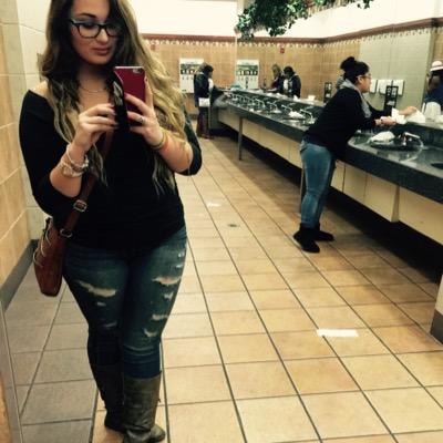 teeeeeenaaaaaa's profile picture. hashtag fuck off