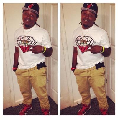 mhl_est12's profile picture. GOD 1st family 2nd #1⃣ dad in the world follow me and i'll follow back‼️‼️‼️#freebossmane