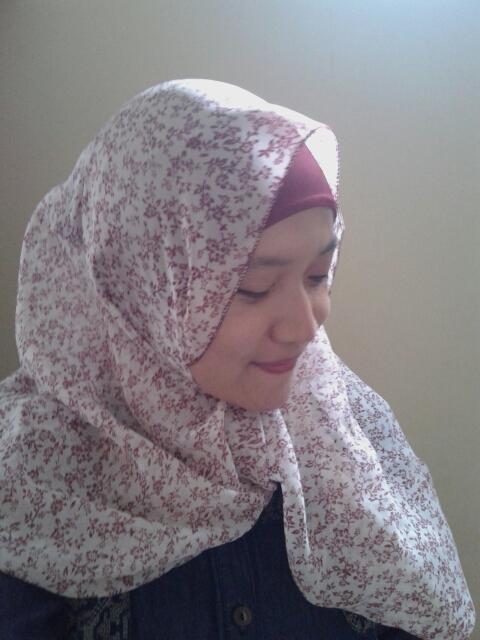 *Innallaha Ma'ana* || Don't depend on the others,just be ur self! | plz follow my IG @mirafitri27 😊