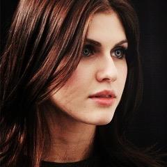 SolicitousLycan's profile picture. 'It's better to burn than to fade away.' | Former Ravenclaw | 22 years old | Werewolf