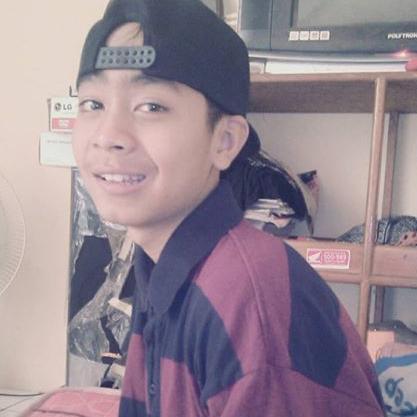 Putrii Shelviya :* {} 3