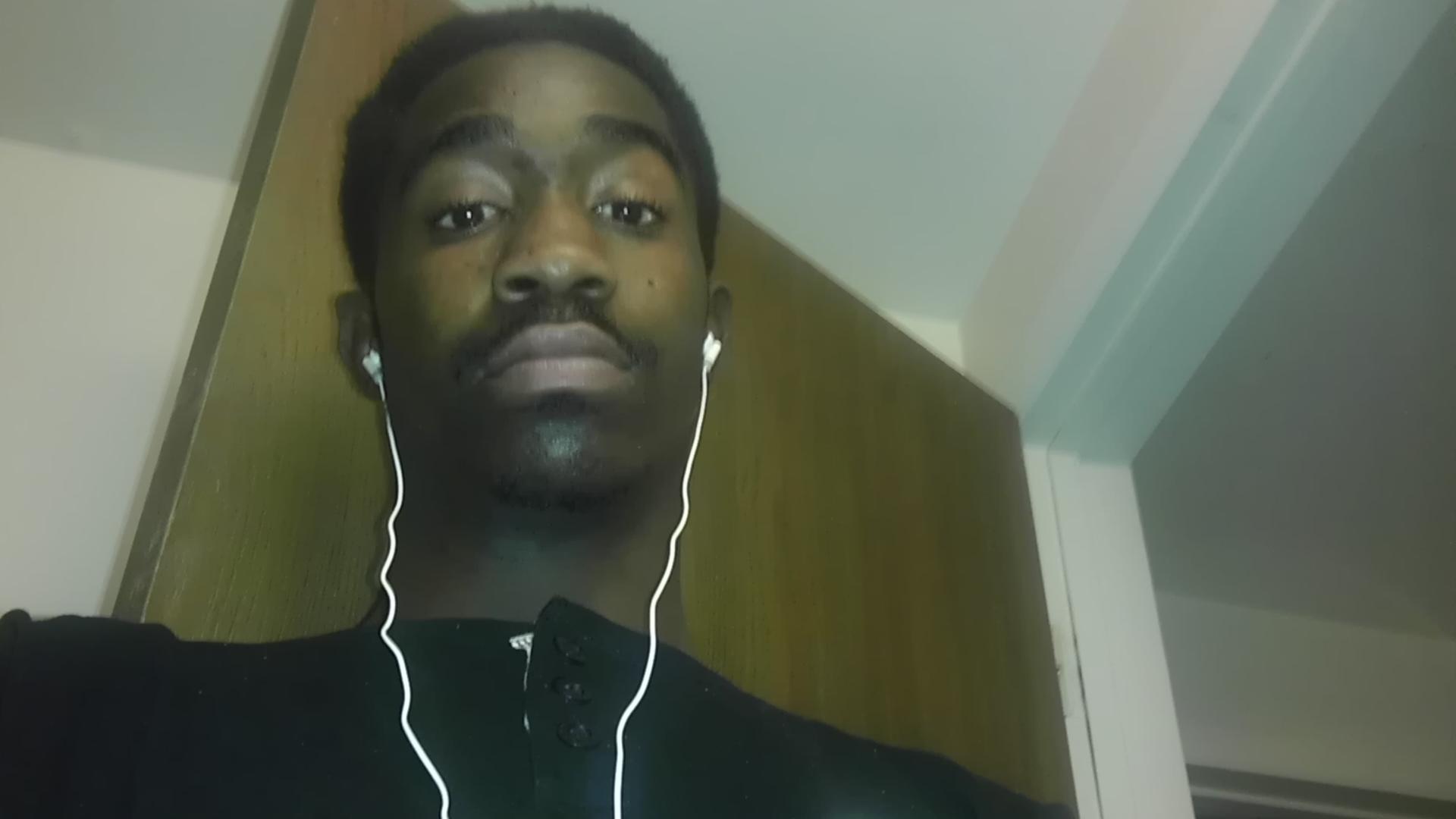 QuarterMilli's profile picture. A nigga looking for something to look forward to wanna be the best and thats kill'em and do me but I rather duck em never love em