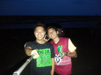 im is . .