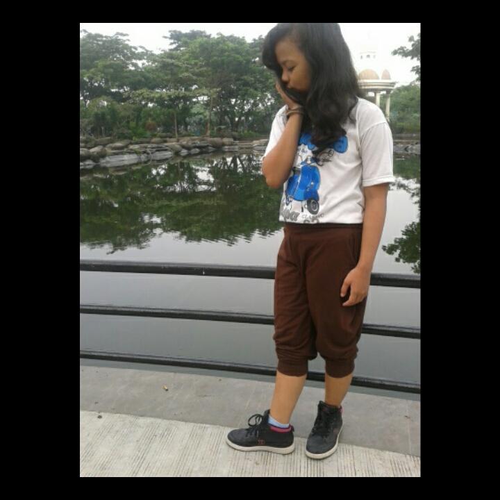 Don't judge people from the cover !!!

Niken Tri Hapsari and Sky Stars forever