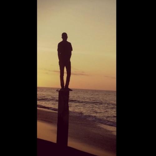 Young_Elizy's profile picture. Gosto muito de música, o resto saberás com o tempo!