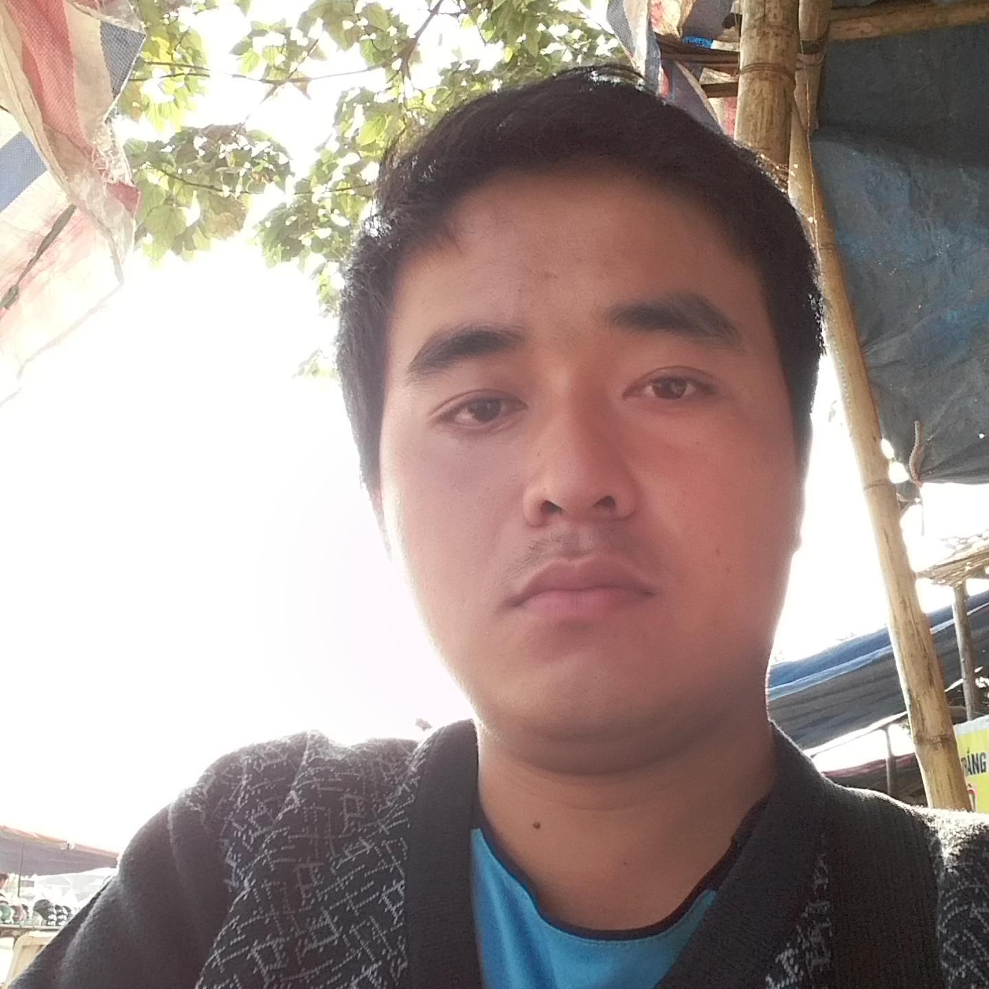 LajNyab's profile picture. 