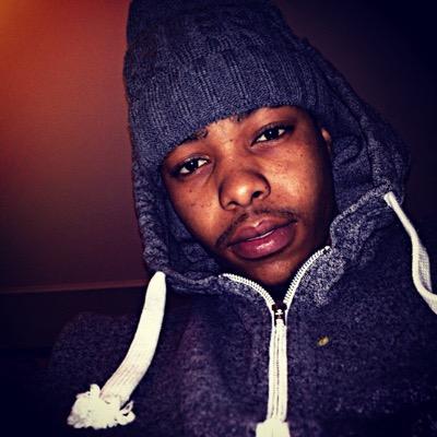 niggas ain't loyal but will go to war for a hoe wit no morals