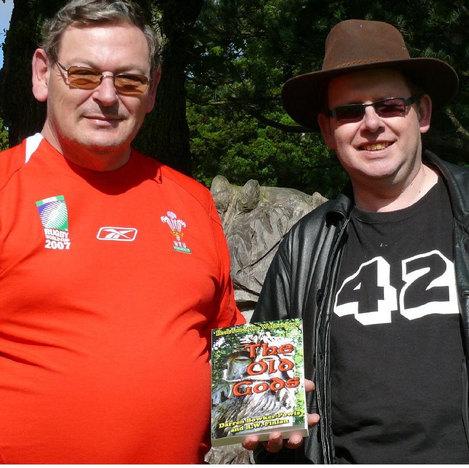 R.W. Finlan and Darren Powis: Sci-fi & Fantasy Authors