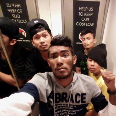 “Eleven-B” Chimenk Crew ( hip-hop emcee batam ). skullbusta records #BETAMALUKU