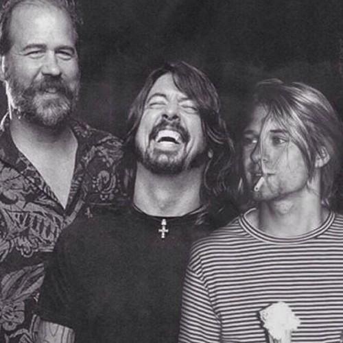 CobainBoddah87's profile picture. Vegetariana, atea, anarquista, antisocial, pacifistas //Nirvana es lo mejor que le paso a la humanidad//Vos siempre estas enamorado de lo que intentas destruir.