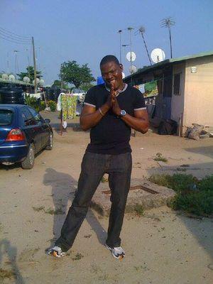 Am cool and jet 2 guy Torre guy 9nic man ok u can add on my bbm 7FF9EC53 Email-ifeoluwasunny@yahoo.com