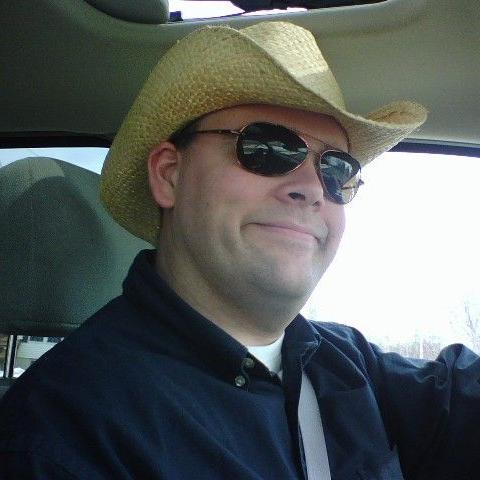 twoodledoodle's profile picture. Aggressively passive.