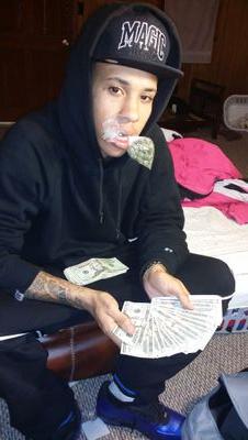 [D] [M][V] :I.g :@ross_thatnigga