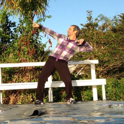 VeganFluff's profile picture. Italian origins, born & bred in Venezuela, now living in the UK. Interests include (but not limited to) Veganism, Travelling, Nature, Peace, Wellbeing & Justice