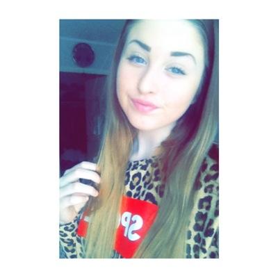 Snapchat: bieberbadran
Instagram: Keelabadranbergstrom