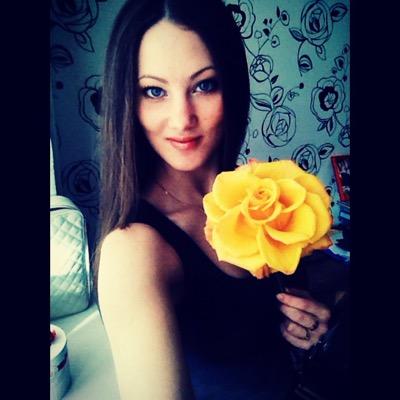 alinche_s's profile picture. 