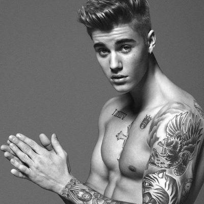JUSTIN BIEBER IS MY LIFE...
FOREVER JB...
NEVER SAY NEVER...STAY STRONG...FOREVER LOVATIC...#antiselenagomez...#navy.stan...