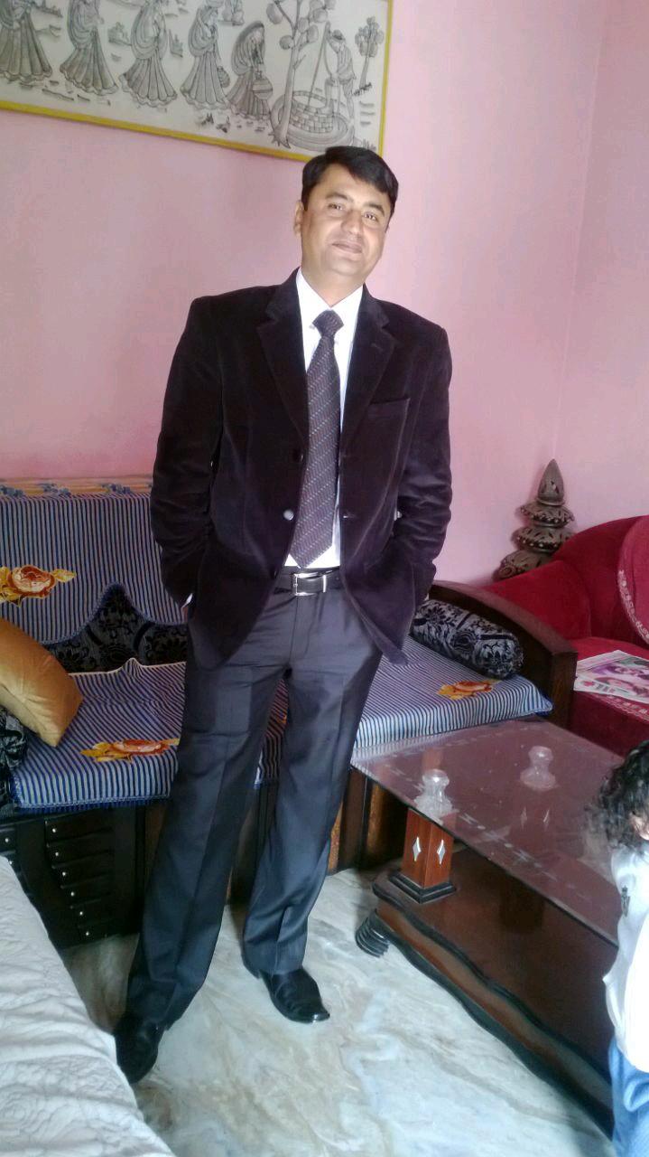 SwapnilTripat17's profile picture. 