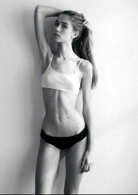 another acc because my friends found my last two. for venting about my life and eating disorder. definitely triggering.