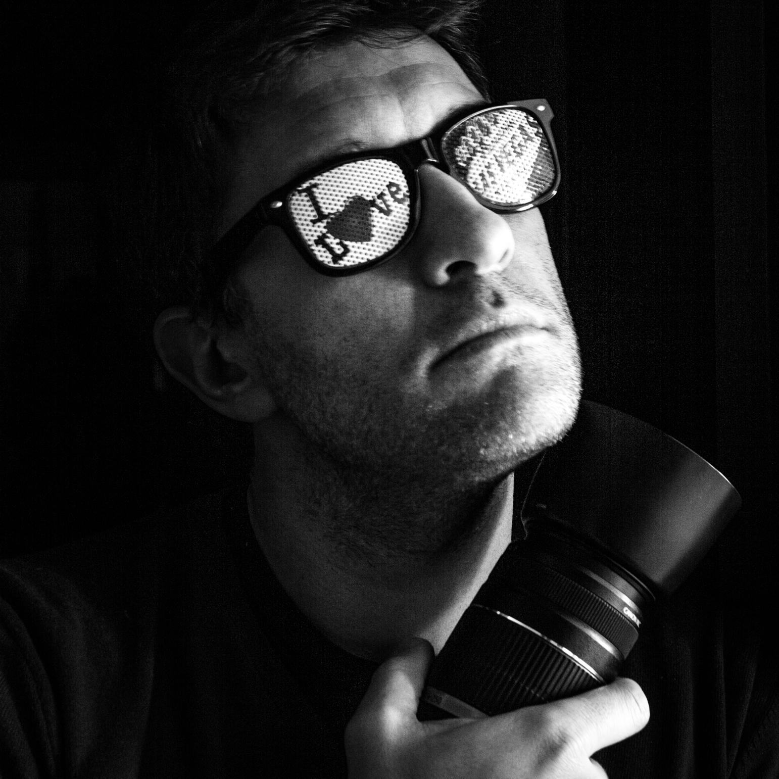 LEGO photographer, basketball addicted, lakers fan