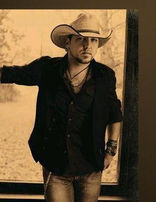 Living the Country life and I'm not afraid to show it. Keep it country. Follow me for everything country.