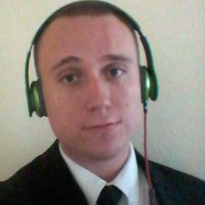 Audiophile working in HiFi Business. Motorcycle addict. World-traveler. Former fat kid. Tattoo enthusiast. ADHD. ADHD. ADHD.