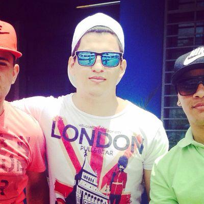 •DJ PROCESSING •STAFF G5PRO •RRPP FACES Info & reservas 0984846628 Instagram: martinbedoya http://t.co/xHixLkvw2L
