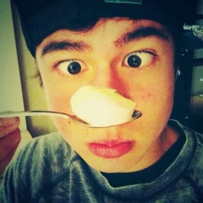 vc_brilha_'s profile picture. se eu te segui é porque amo seu fc e voce brilha