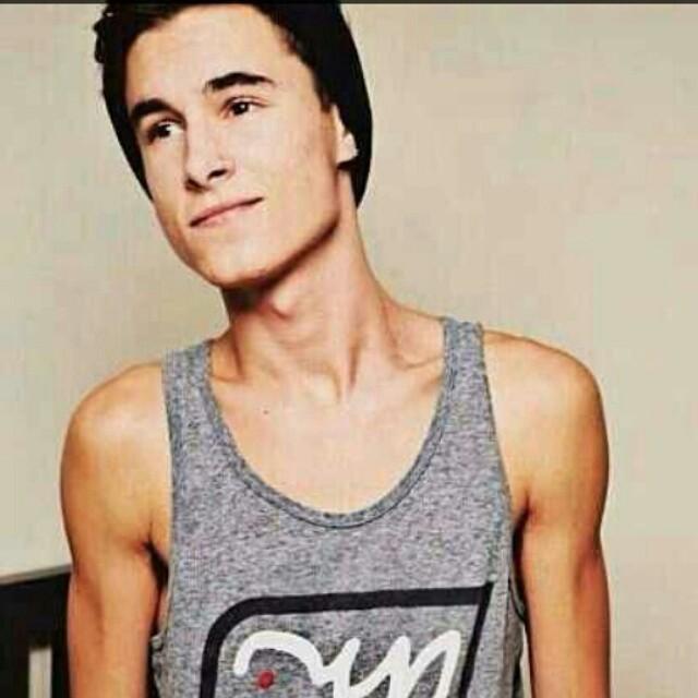 just a typical fangirl , love o2l , love sam , connor , ricky , trevor but i love JC AND KIAN THE MOST  i spend my days on YouTube because , well.. i can