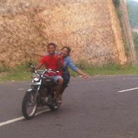 andi gleweh (@andi_gleweh) 's Twitter Profile