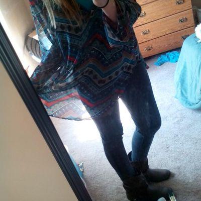 o0dspectator's profile picture. Making a come back. #followme songwriter, blogger,skit writer,dabble in story book writing, and future Vet Tech.
https://t.co/MATIevN5KF