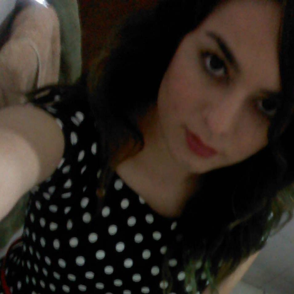 I'm happpy beautiful.. crazyyyy ...friendlyy
intelligent ... lovely....wonderful ...I lovee the Music ♫♫ ska ...reggae... rock .. .!!!