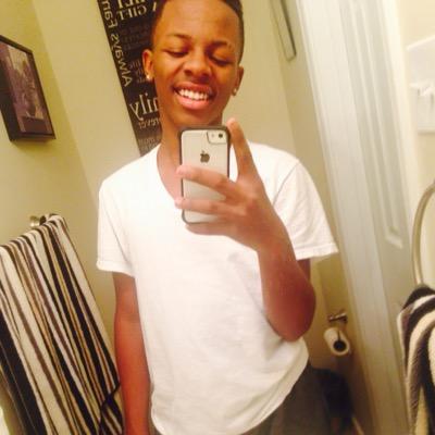 follow mee on ig @andim_theodore
new twitter first got hacked