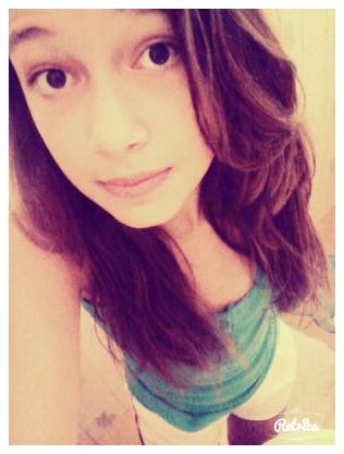 Que Deus me guarde,pois eu sei, que ele não é neutro, vigia os rico, mais ama os que vem do gueto....
Eu visto preto, por dentro e por fora (8'