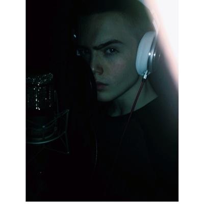 this is a free follow from @_SamiraXxX follow her !!!!!! ly :) enjoy your beautiful dayyy