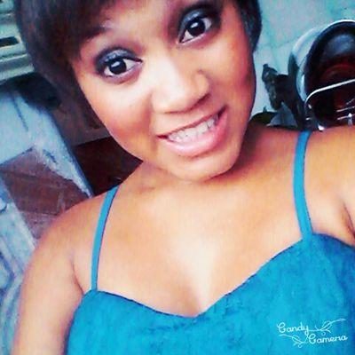 Louca,Chata,ignorantte,Boba,Doida,Idiota,Tudo menos Perfeita .  ;3

.~ Deesde 1997 estraagando tuudo e decepcionando pessooas ;3 #AlanPaixãoMh ♥  ♪ '