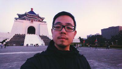 theraywang's profile picture. Taipei to Vancouver | @SFUBeedie Marketing & Finance Alum | #digitalmarketing