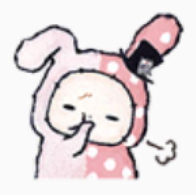 洋服とかコスメ見たりコーデを考えたりするのが好き/ゆったりマジョリカマジョルカのコスメ集めやってマス